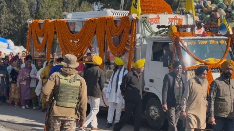 सुंदरबनी : भव्य नगर कीर्तन में उमड़ी श्रद्धा, ‘बोले सो निहाल’ से गूंजा शहर। श्री गुरु गोविंद सिंह जी के 359वें प्रकाश पर्व पर सजा नगर कीर्तन !